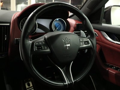 MASERATI LEVANTE - 5