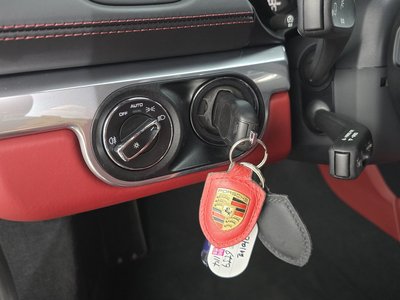 صورة مصغرة 20 لـ 2021 Porsche 718