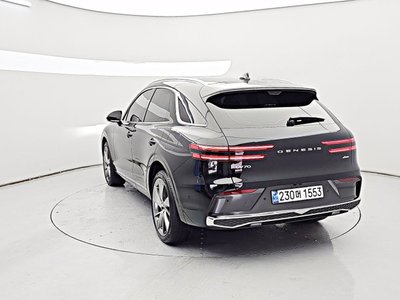 2024 Genesis GV70 photo 3