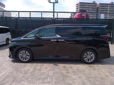 صورة مصغرة 17 لـ 2025 Toyota ALPHARD