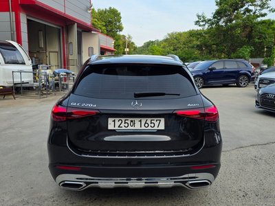MERCEDES-BENZ GLC - 6