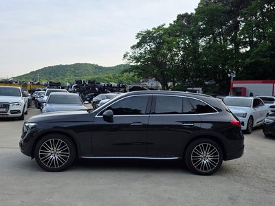MERCEDES-BENZ GLC - 2