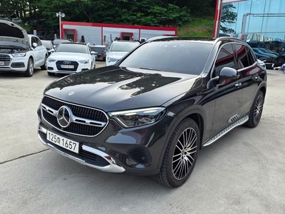 MERCEDES-BENZ GLC - 4