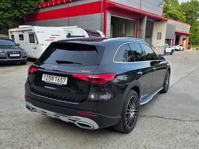 MERCEDES-BENZ GLC - 7