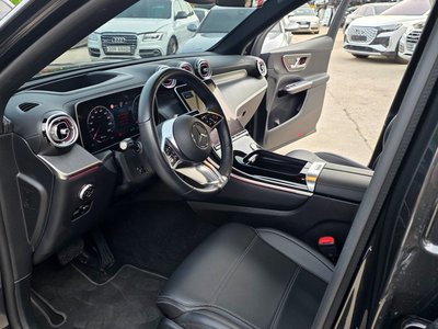 MERCEDES-BENZ GLC - 9
