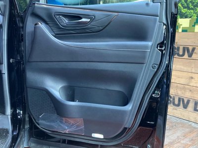 صورة مصغرة 41 لـ 2024 Toyota VELLFIRE