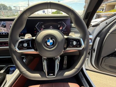 2025 BMW 7 SERIES — миниатюра 21
