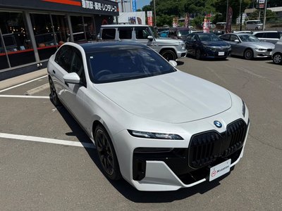 2025 BMW 7 SERIES — миниатюра 26