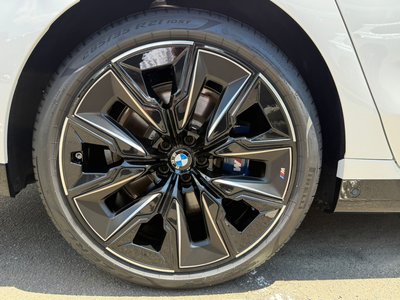 2025 BMW 7 SERIES — миниатюра 38
