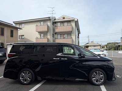 TOYOTA ALPHARD - 4