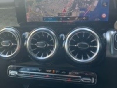 MERCEDES-BENZ GLB - 6