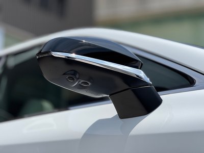صورة مصغرة 30 لـ 2025 Lexus RX