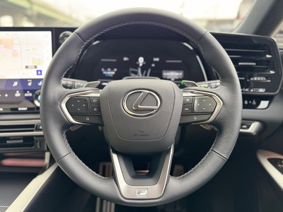 صورة مصغرة 63 لـ 2025 Lexus RX