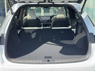 صورة مصغرة 75 لـ 2025 Lexus RX