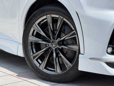 صورة مصغرة 32 لـ 2025 Lexus RX