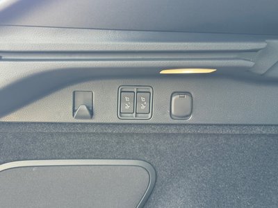 صورة مصغرة 76 لـ 2025 Lexus RX