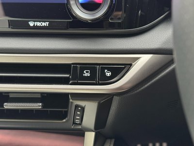 صورة مصغرة 58 لـ 2025 Lexus RX