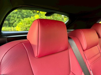 صورة مصغرة 65 لـ 2023 Lexus RX