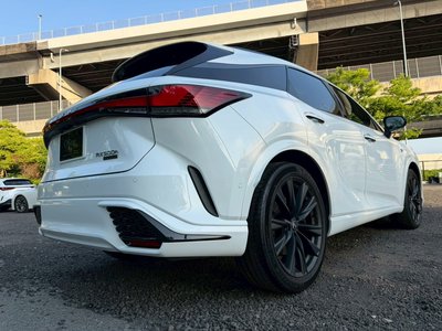 صورة مصغرة 24 لـ 2023 Lexus RX