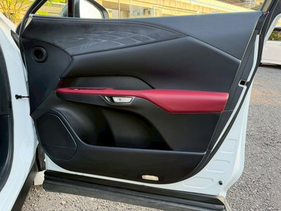 صورة مصغرة 32 لـ 2023 Lexus RX