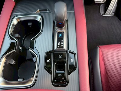 صورة مصغرة 48 لـ 2023 Lexus RX
