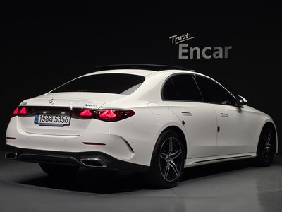 MERCEDES-BENZ E-CLASS - 4