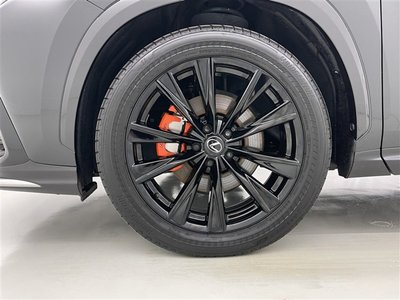 صورة 3 لـ 2023 Lexus NX