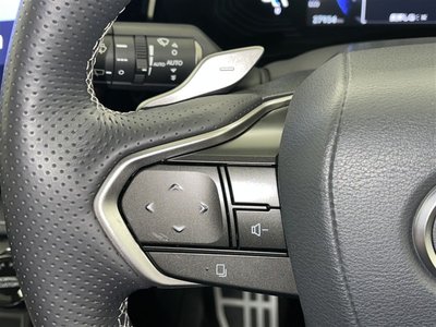 2023 Lexus NX thumbnail 11
