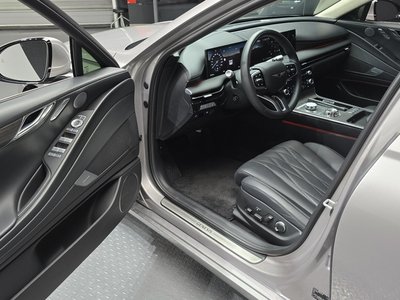 GENESIS G80 (RG3) - 10