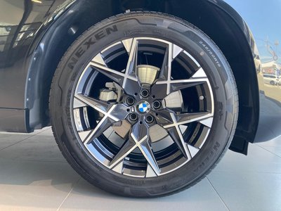 2025 BMW X3 — миниатюра 16