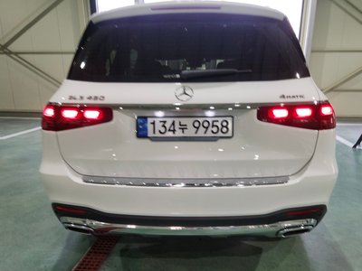 MERCEDES-BENZ GLS - 6