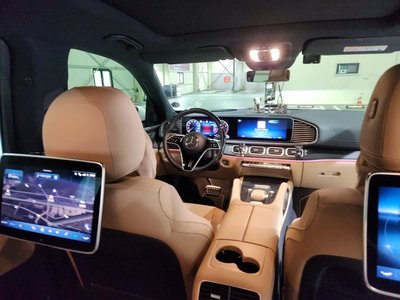 MERCEDES-BENZ GLS - 8