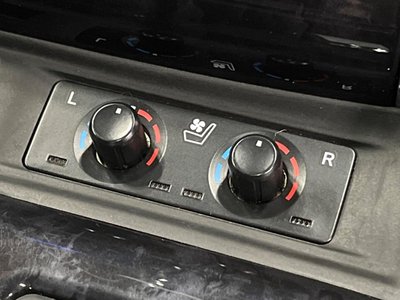 صورة مصغرة 29 لـ 2018 Toyota VELLFIRE