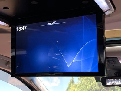 2018 Toyota VELLFIRE photo 3