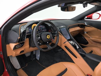 2023 Ferrari ROMA — фото 3