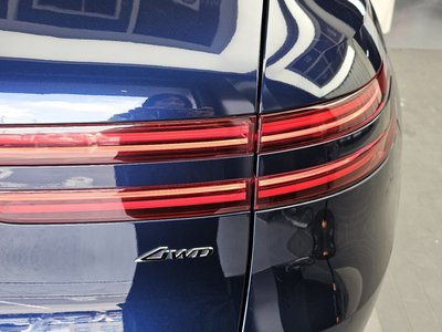 صورة 10 لـ 2021 Genesis GV70