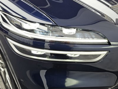 صورة 9 لـ 2021 Genesis GV70