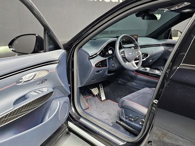 صورة مصغرة 16 لـ 2023 Genesis GV70