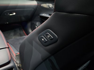 صورة مصغرة 29 لـ 2023 Genesis GV70