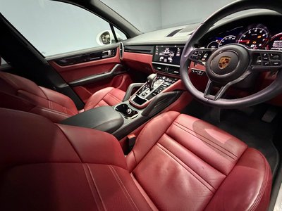 PORSCHE CAYENNE - 7