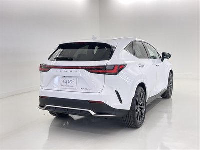 2023 Lexus NX — миниатюра 18