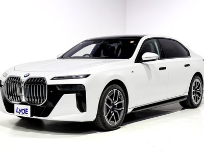 BMW 7 SERIES - 1