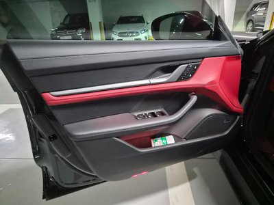 2026 Porsche TAYCAN 照片 7