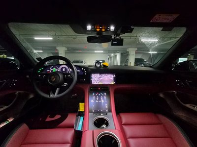 صورة مصغرة 19 لـ 2026 Porsche TAYCAN