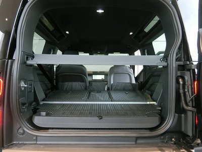 2025 LAND Rover DEFENDER — миниатюра 35