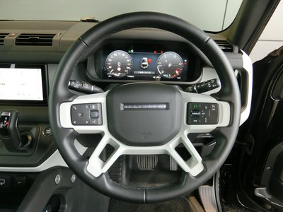 2025 LAND Rover DEFENDER — миниатюра 38