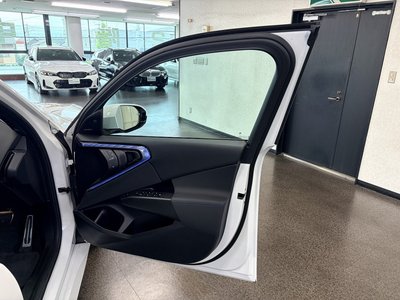 صورة مصغرة 31 لـ 2025 BMW X3