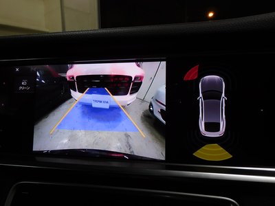 PORSCHE PANAMERA - 9