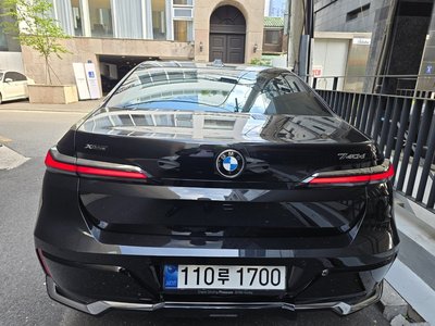 BMW 7 SERIES - 4