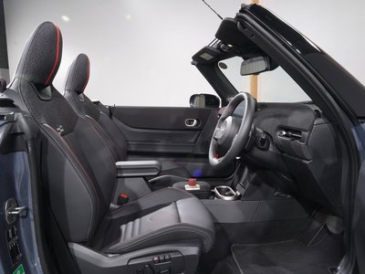 2025 MINI COOPER CONVERTIBLE photo 13